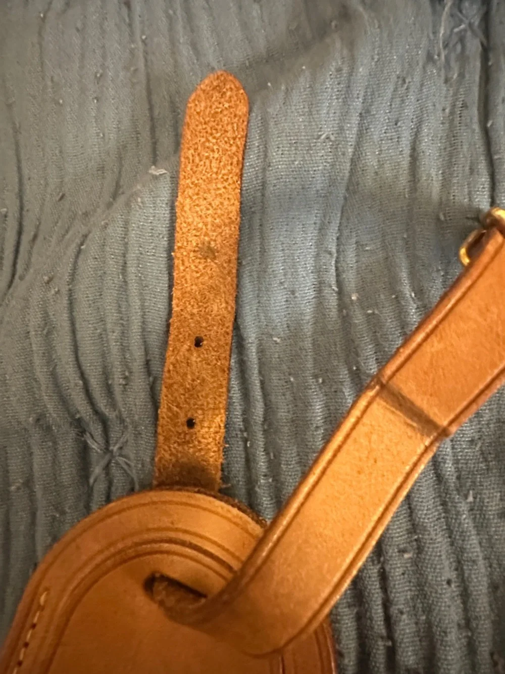 Louis Vuitton // Classic Tan Leather Luggage Tag with Adjustable Strap - Picture 4 of 4